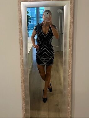 Express Black Sequin Bodycon Dress – New With Tags – Size S